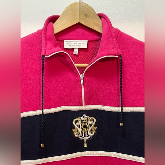 St John | Vintage 90’s Embroidered Crest Zip Neck Sweatshirt - Size Small - Picture 3 of 12